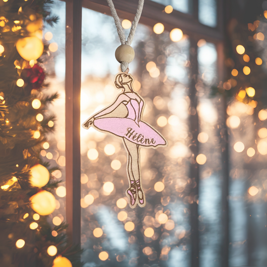 Boule de Noël danseuse
